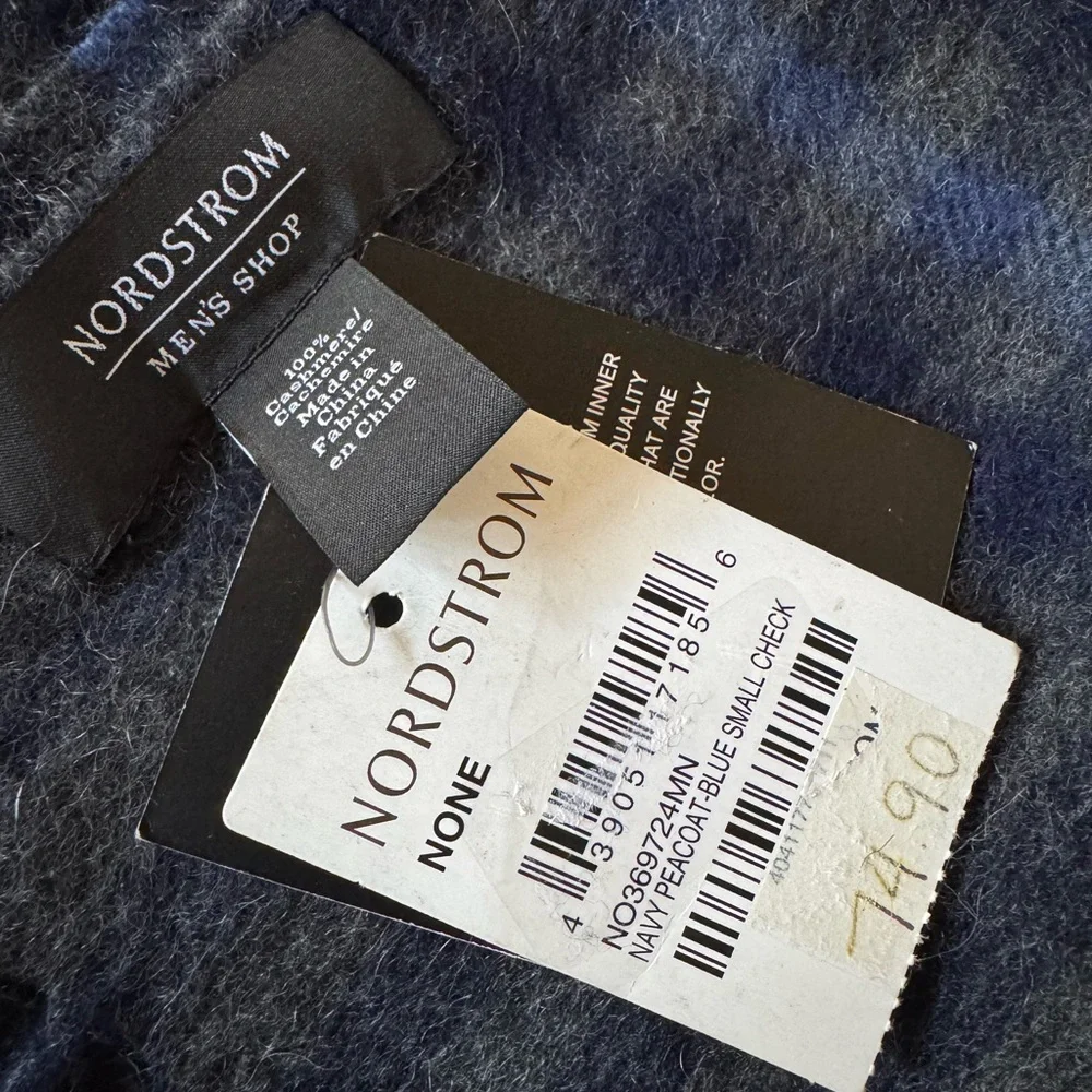 NWT Nordstrom’s Men’s Shop 100% Cashmere Scarf